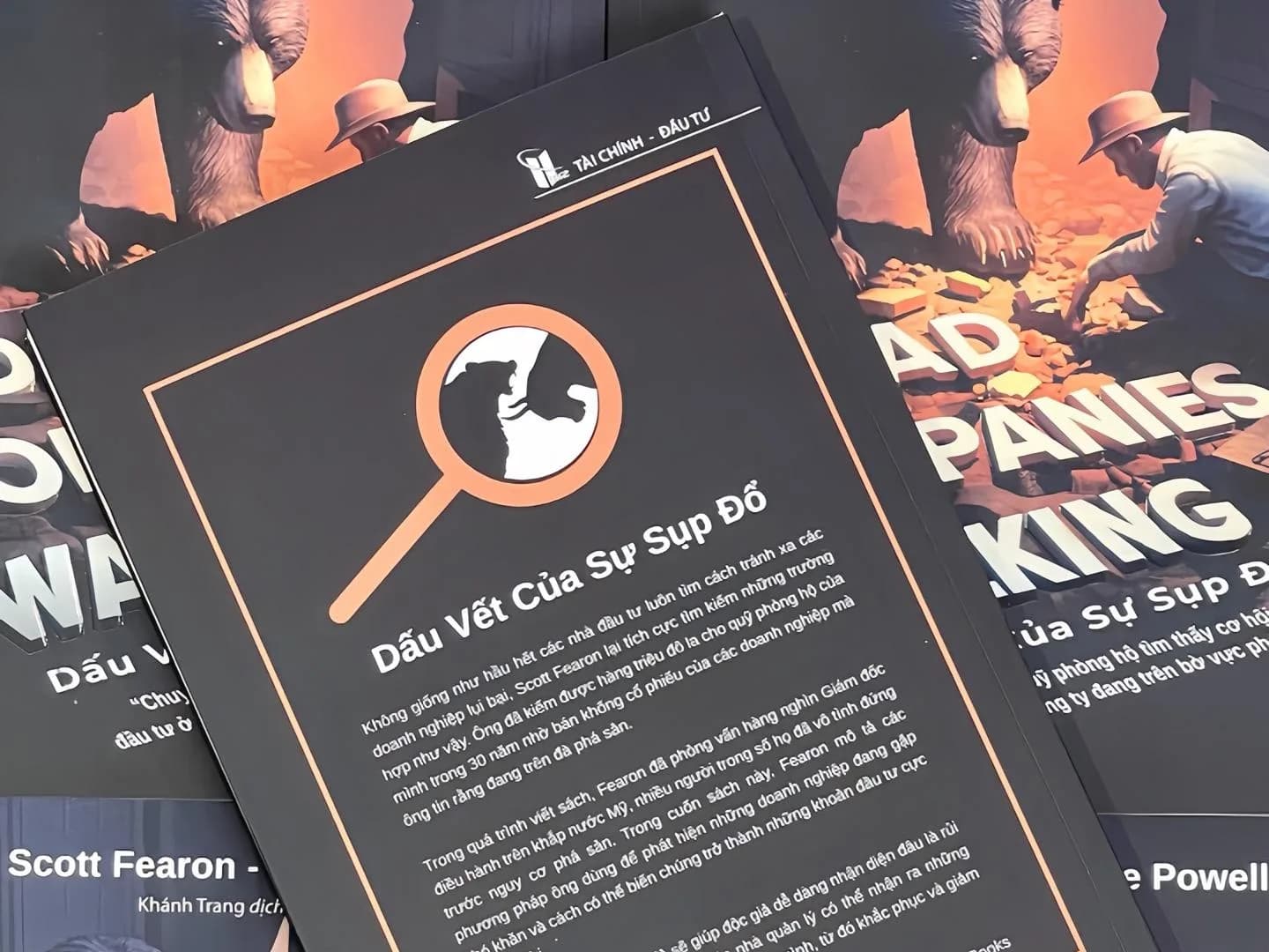 Dead Companies Walking - Dấu vết của sự sụp đổ preview 2
